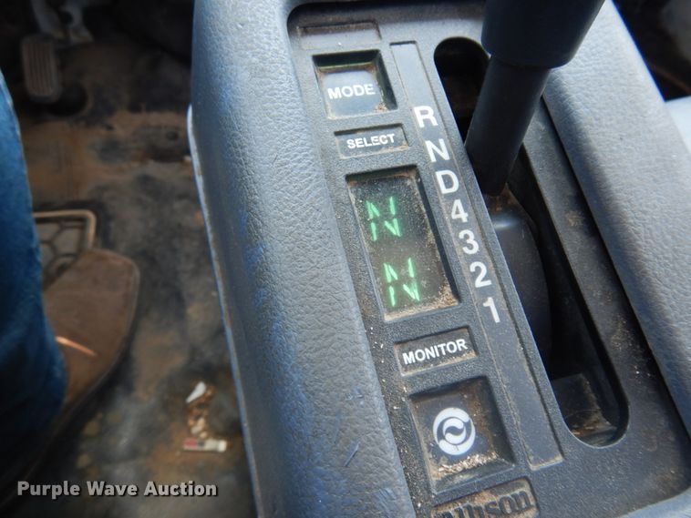 image for item JZ9916 2008 Hino 338  truck cab and chassis