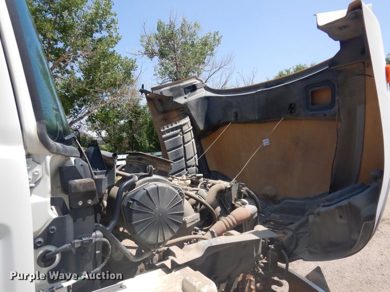 image for item JZ9916 2008 Hino 338  truck cab and chassis