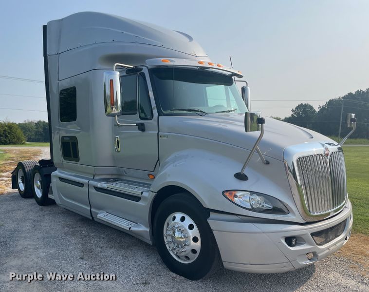 image for item KK9524 2013 International ProStar  semi truck