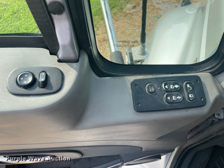 image for item KK9524 2013 International ProStar  semi truck