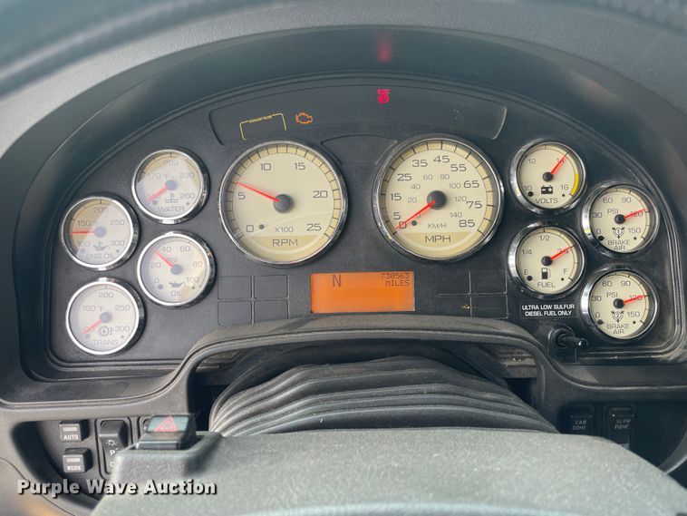 image for item KK9524 2013 International ProStar  semi truck