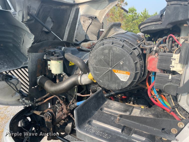 image for item KK9524 2013 International ProStar  semi truck