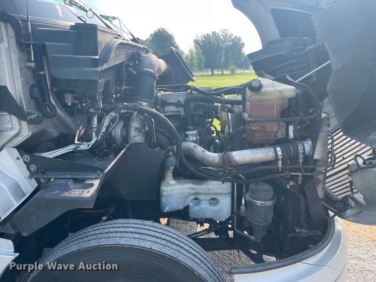 image for item KK9524 2013 International ProStar  semi truck