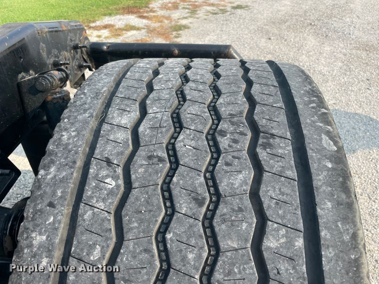 image for item KK9524 2013 International ProStar  semi truck