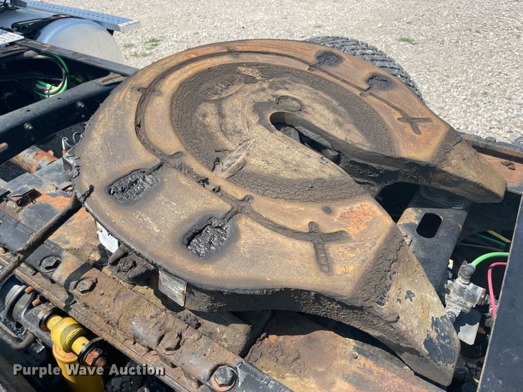 image for item KK9528 2007 Sterling A9500  semi truck