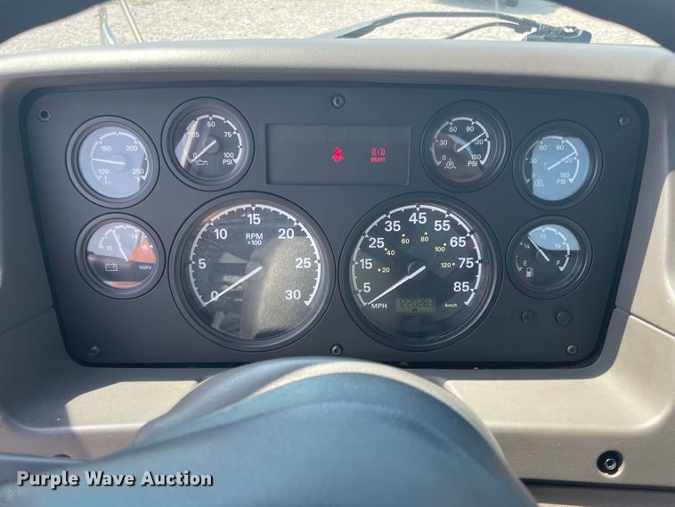 image for item KK9528 2007 Sterling A9500  semi truck