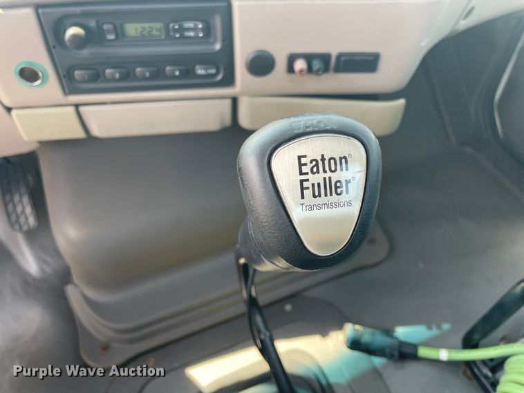 image for item KK9528 2007 Sterling A9500  semi truck