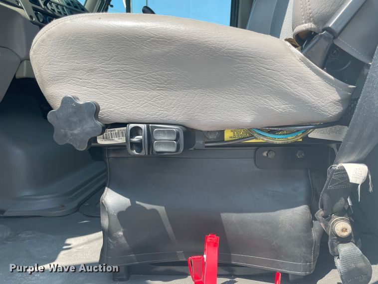 image for item KK9528 2007 Sterling A9500  semi truck