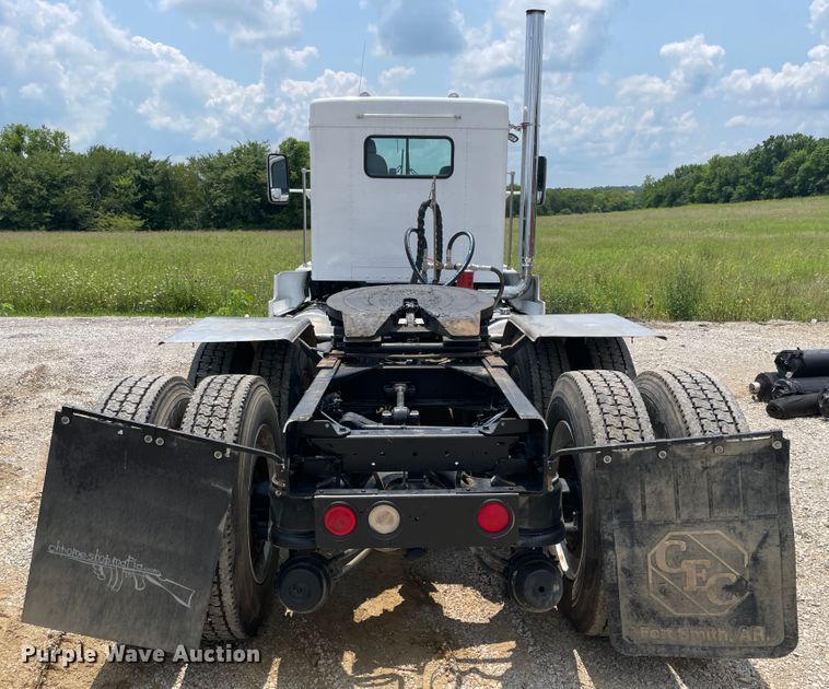 image for item KK9623 1994 Kenworth T600  semi truck