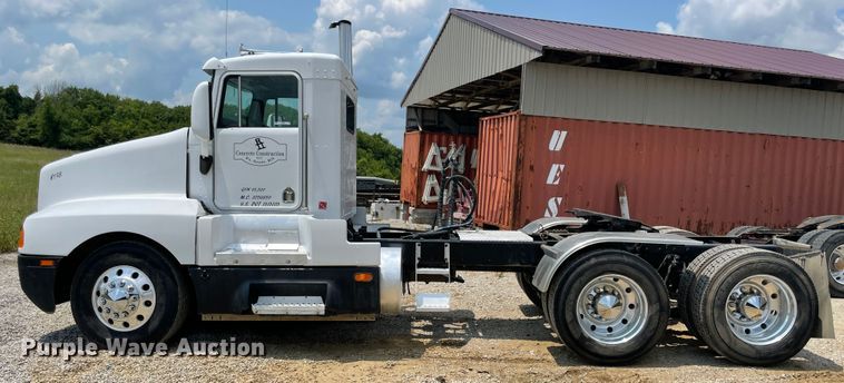 image for item KK9623 1994 Kenworth T600  semi truck