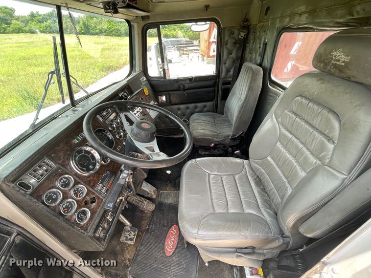 image for item KK9623 1994 Kenworth T600  semi truck