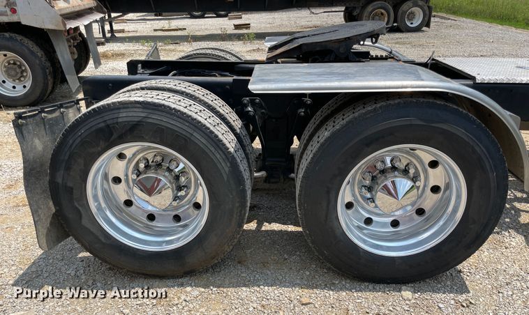 image for item KK9623 1994 Kenworth T600  semi truck