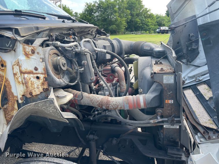 image for item KK9633 2008 Ford F650  box truck