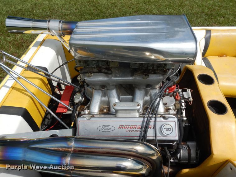 image for item DC2011 1977 Manta Ray  boat