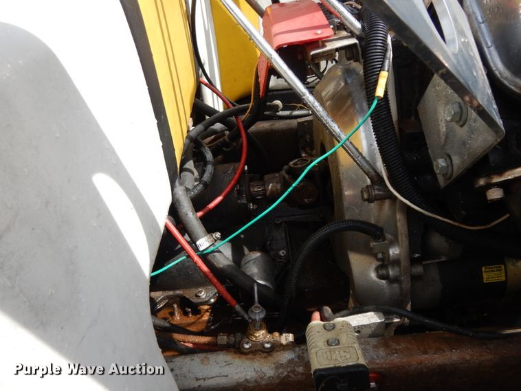 image for item DC2011 1977 Manta Ray  boat