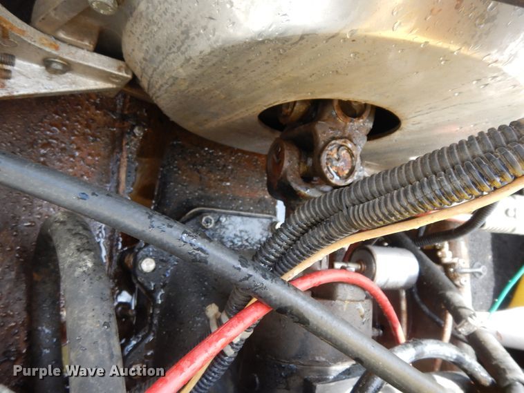 image for item DC2011 1977 Manta Ray  boat