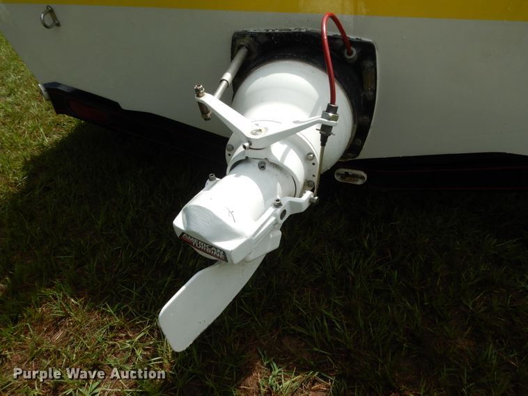 image for item DC2011 1977 Manta Ray  boat