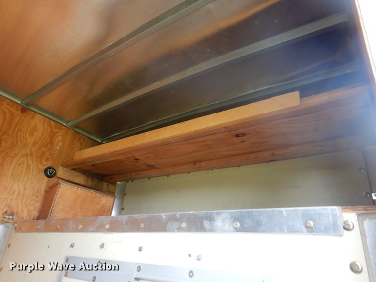 image for item DH7266 2005 Chevrolet Express 3500  box truck