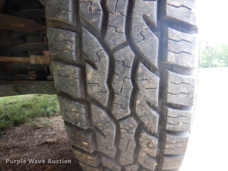 image for item DH7266 2005 Chevrolet Express 3500  box truck