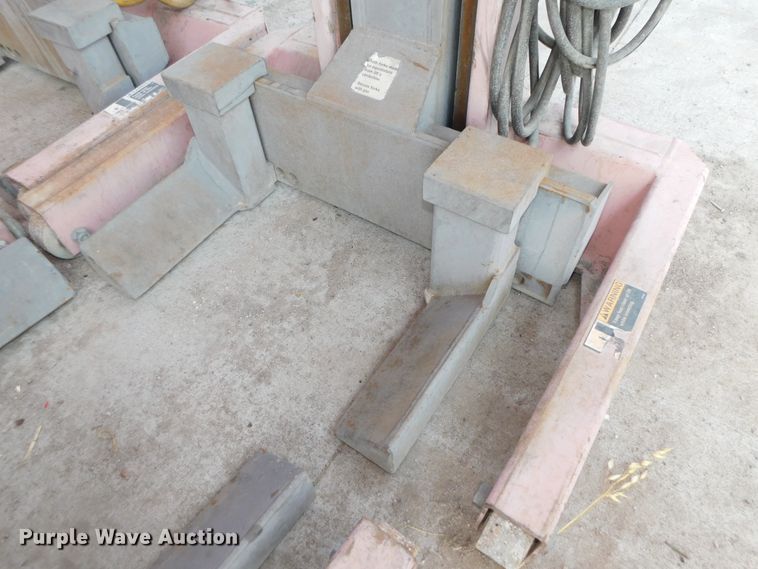 image for item DK8642 (4) Rotary HP415-100 column lifts