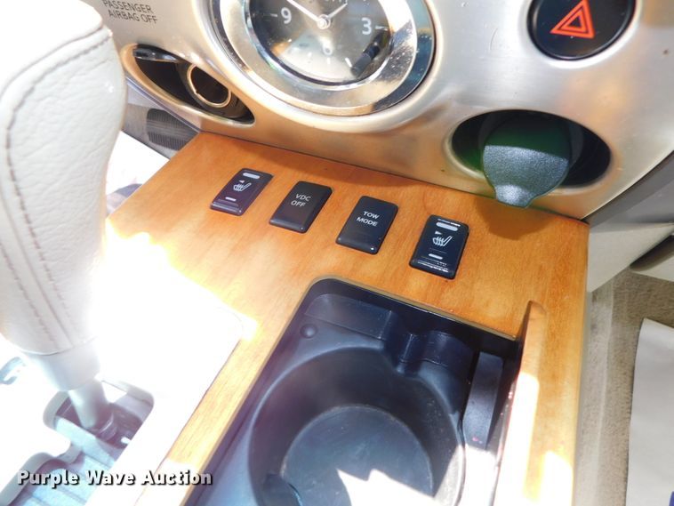 image for item DK8650 2006 Infiniti QX56  SUV