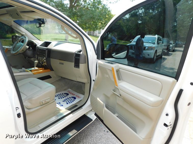 image for item DK8650 2006 Infiniti QX56  SUV