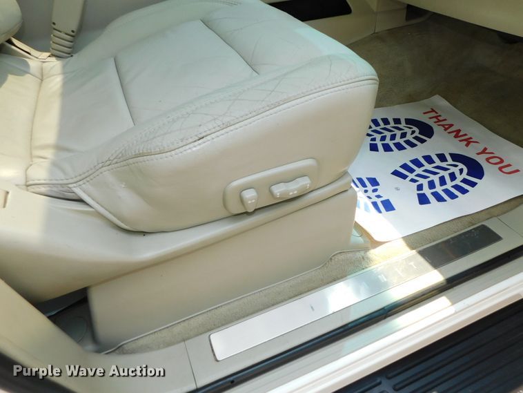 image for item DK8650 2006 Infiniti QX56  SUV