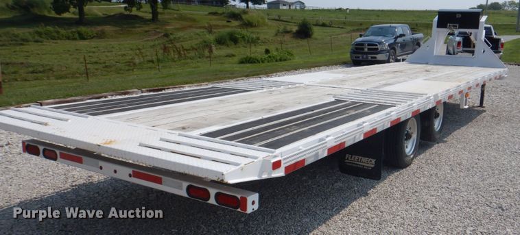 image for item DL0102 2019 Diamond C  tilt deck equipment trailer
