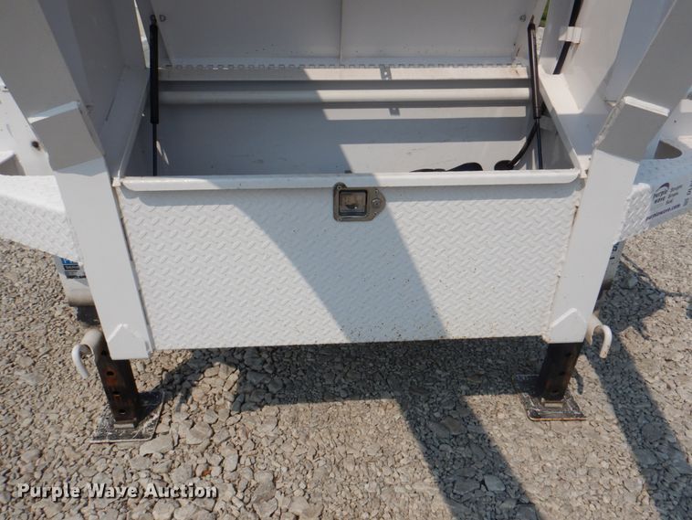 image for item DL0102 2019 Diamond C  tilt deck equipment trailer