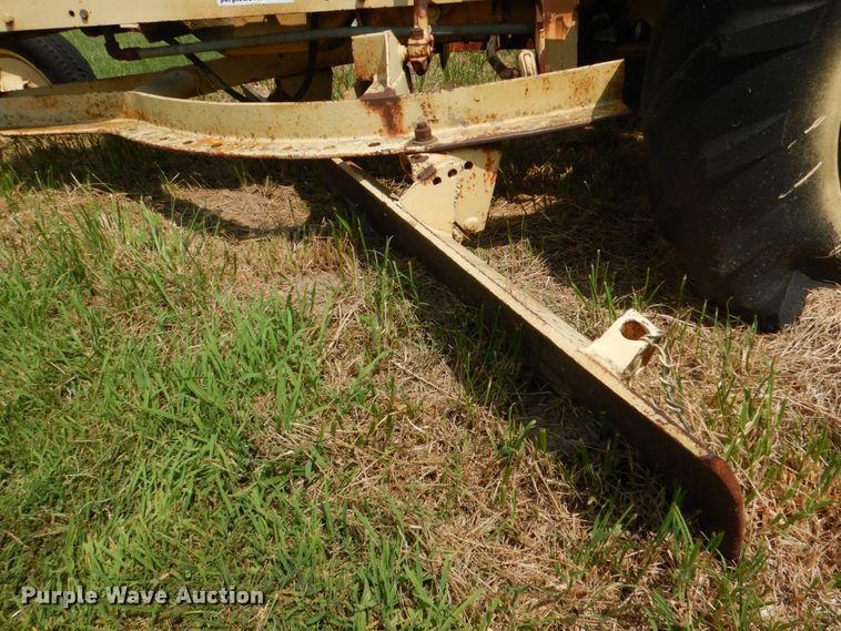 image for item DL0529 Allis Chalmers  rigid frame motor grader