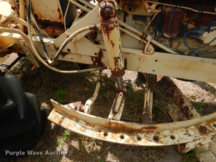 image for item DL0529 Allis Chalmers  rigid frame motor grader