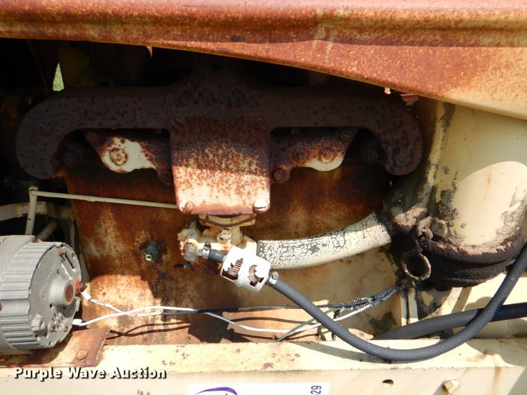 image for item DL0529 Allis Chalmers  rigid frame motor grader