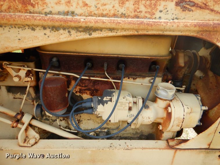 image for item DL0529 Allis Chalmers  rigid frame motor grader