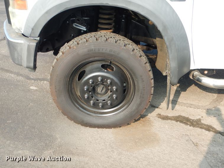 image for item DL4993 2008 Ford F550 Super Duty XL  flatbed truck