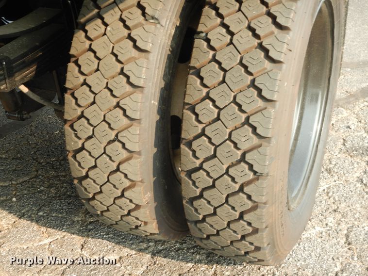 image for item DL4993 2008 Ford F550 Super Duty XL  flatbed truck