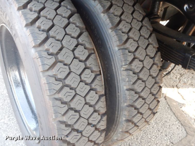 image for item DL4993 2008 Ford F550 Super Duty XL  flatbed truck