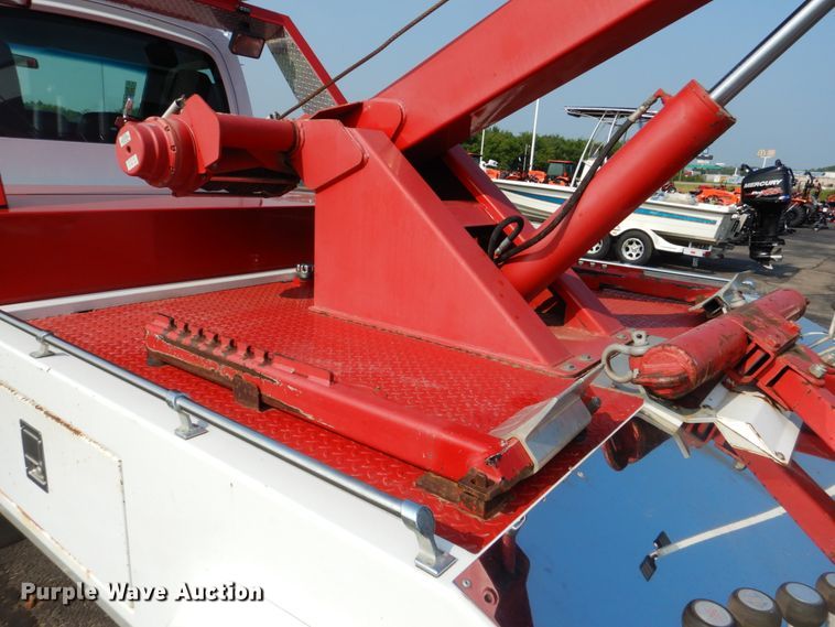 image for item DL4995 2003 Chevrolet C5500  tow truck