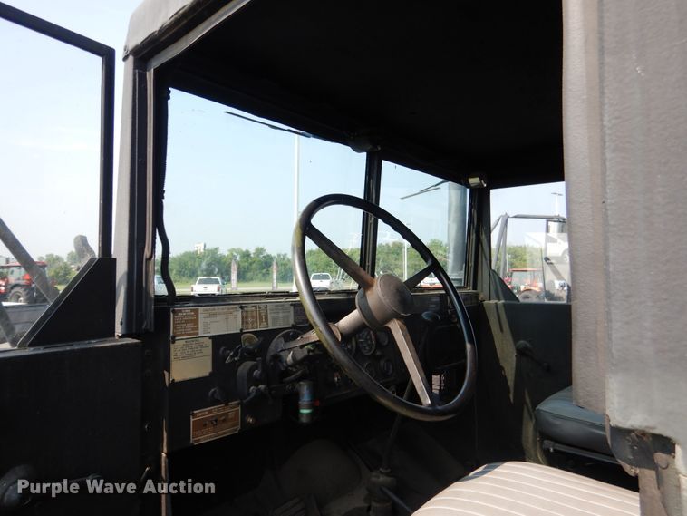 image for item DL4996 1989 Kaiser Jeep M35A2  box truck