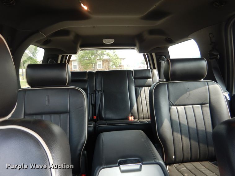 image for item DL5000 2006 Lincoln Navigator  SUV