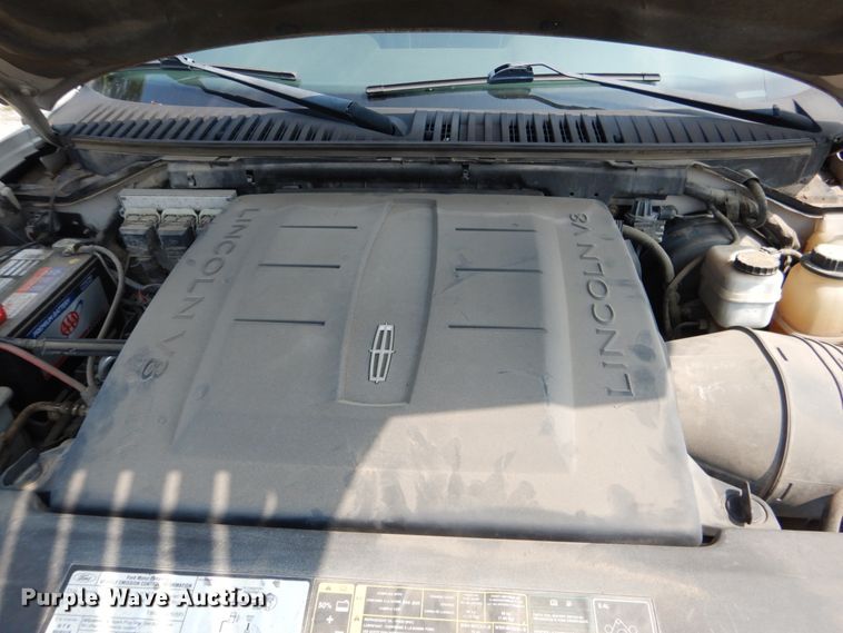 image for item DL5000 2006 Lincoln Navigator  SUV