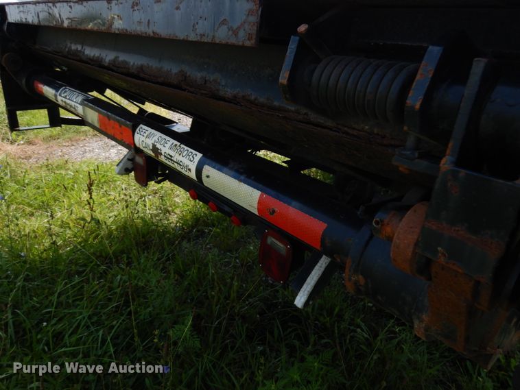 image for item DL5494 2005 International 4300 SBA  flatbed truck