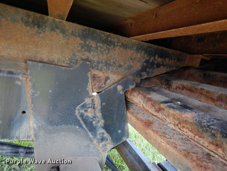 image for item DL5494 2005 International 4300 SBA  flatbed truck