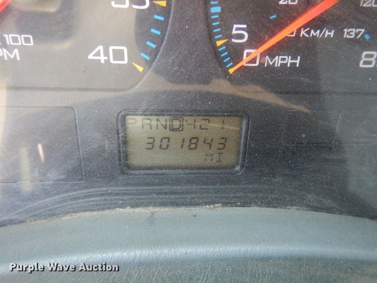 image for item DL5494 2005 International 4300 SBA  flatbed truck