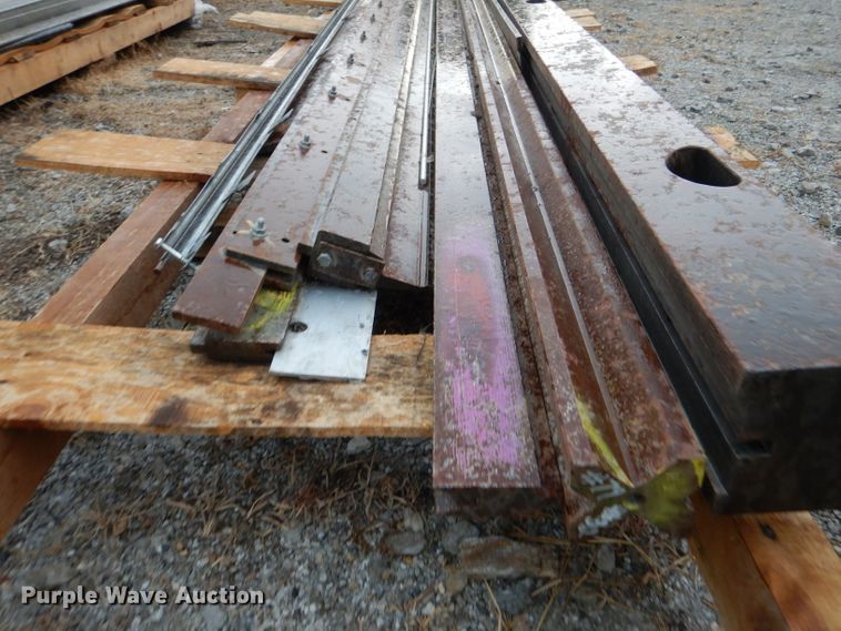 image for item DM1274 Building materials