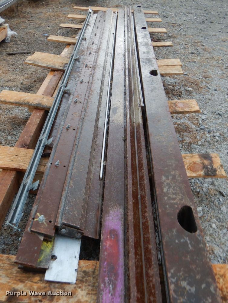 image for item DM1274 Building materials