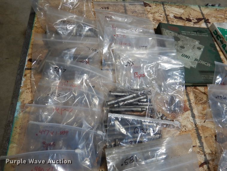 image for item DM1275 Tools