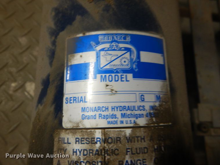 image for item DM1276 Roll Former VS150  seam panel machine