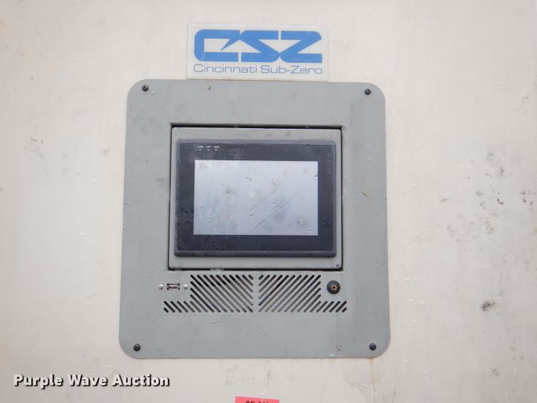 image for item DM1335 Cincinnati Sub-Zero ZP-64  test chamber