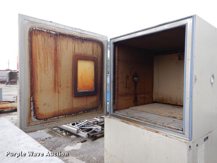 image for item DM1335 Cincinnati Sub-Zero ZP-64  test chamber
