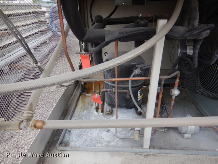 image for item DM1335 Cincinnati Sub-Zero ZP-64  test chamber